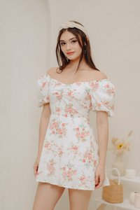 Evie Sweetheart Floral Eyelet Romper in White (M)