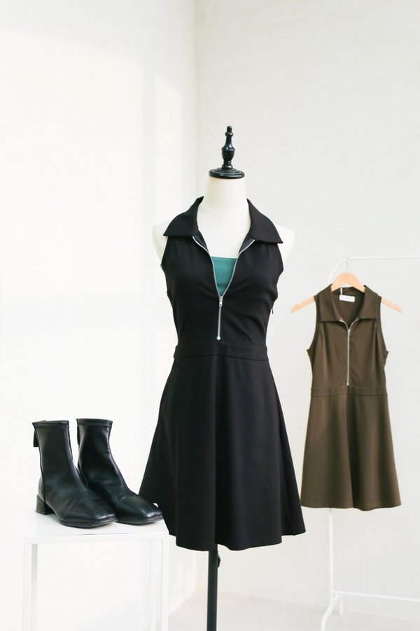 Sienna Front Zip Collared Dress in Olive (XS)