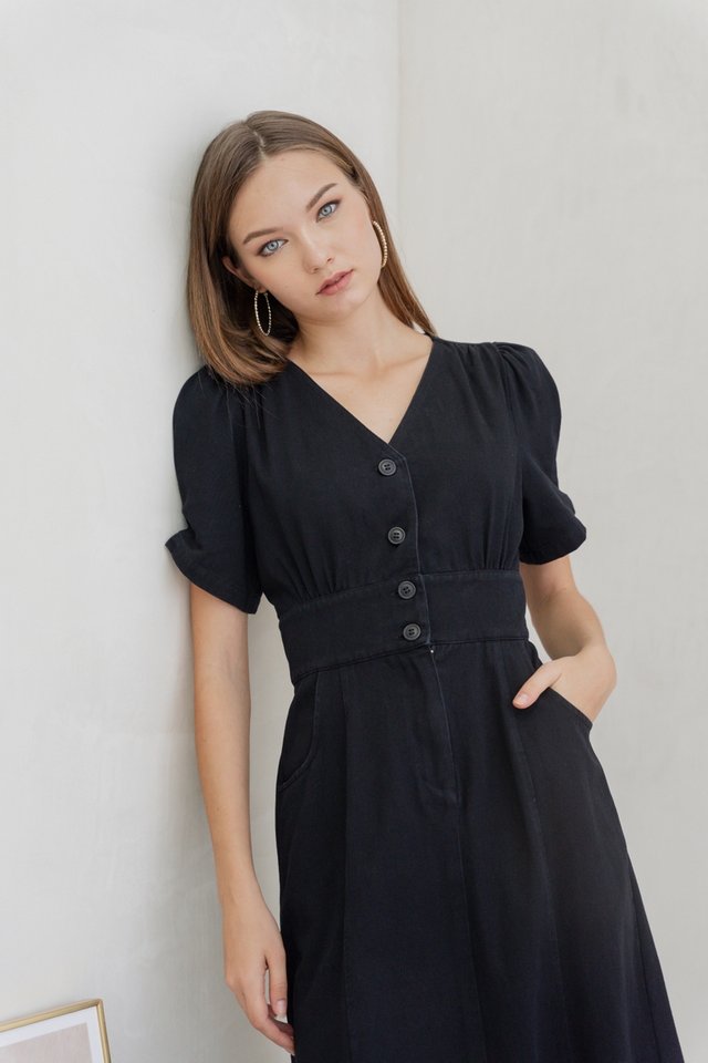 Stella Empire Button Denim Midi Dress in Black