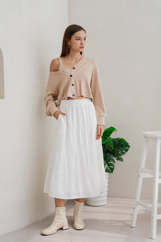 Somi Elastic Waist Tiered Maxi Skirt in White