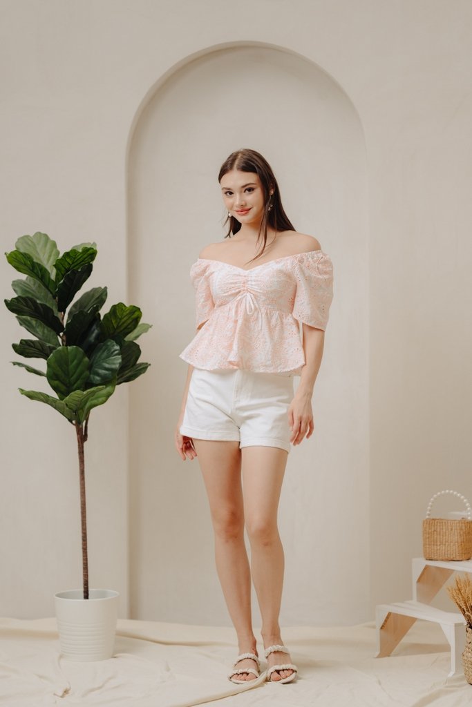 Adalyn Ruched Sweetheart Top in Light Peach Pink (XS)