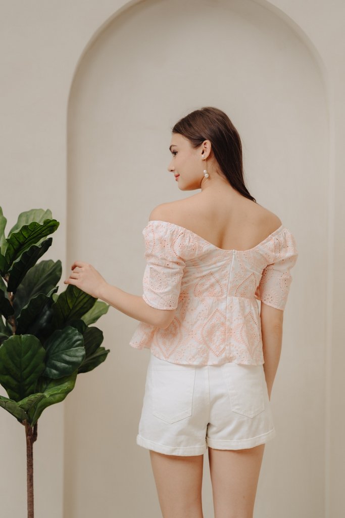 Adalyn Ruched Sweetheart Top in Light Peach Pink (XS)
