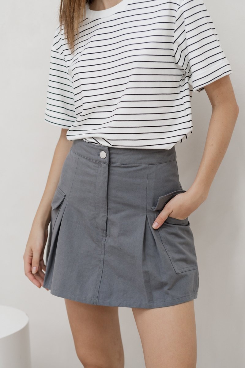 Hazelyn Cargo Pocket Skort In Grey (XS)