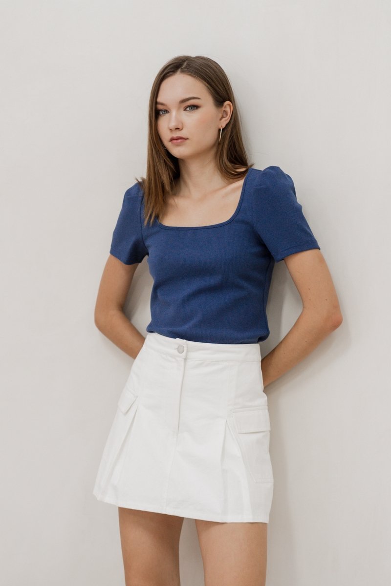 Hazelyn Cargo Pocket Skort In White (XS)