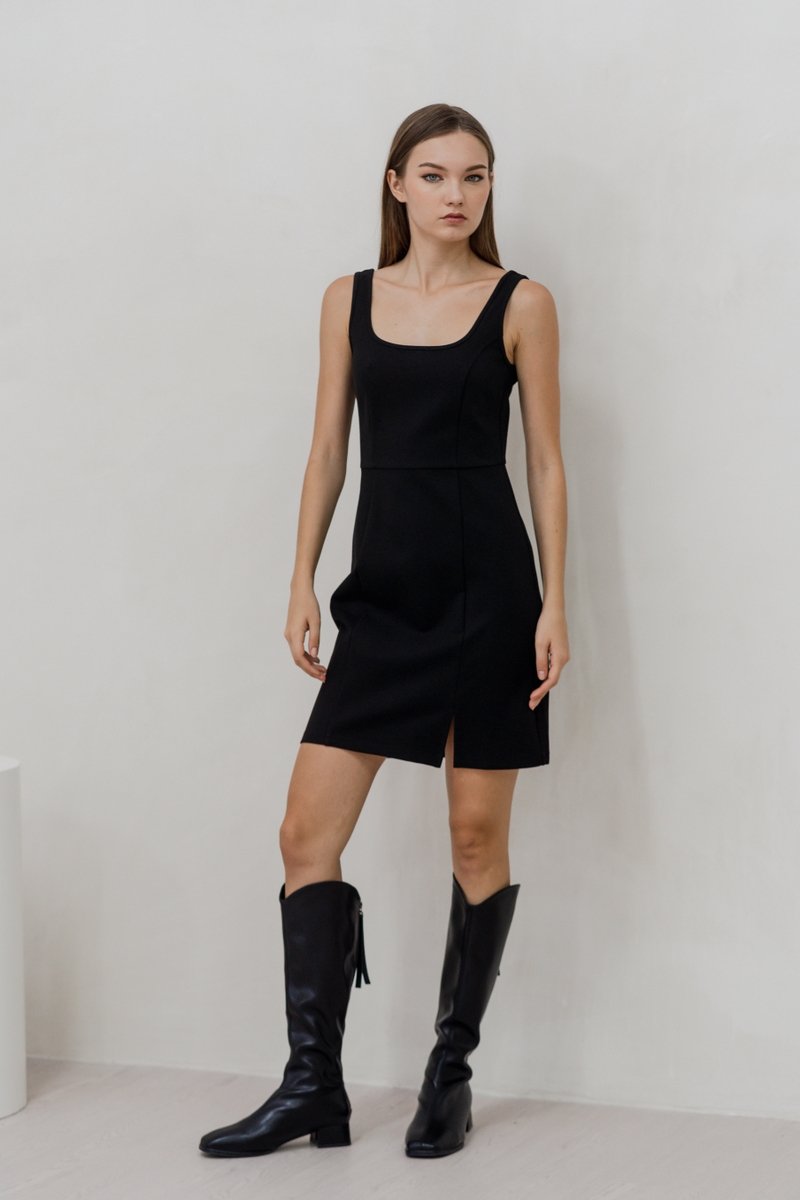 Arya Cotton Skater Dress in Black (XS)