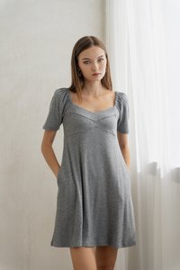 Celia Sweetheart Knit Dress in Grey (XS)