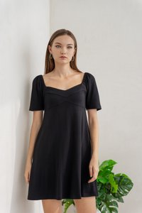 Celia Sweetheart Knit Dress in Black (XS)