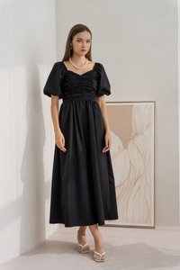Sephiana Sweetheart Ruched Maxi Dress in Black (XS)