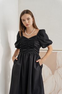 Sephiana Sweetheart Ruched Maxi Dress in Black (XS)