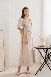 Sephiana Sweetheart Ruched Maxi Dress in Stone