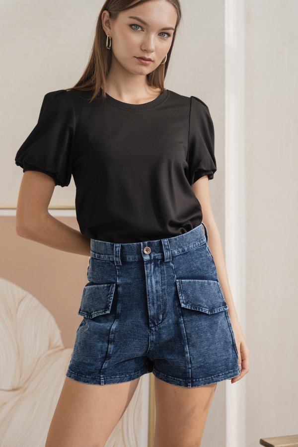 Laney Front Pocket Denim Short in Dark Wash (XS)