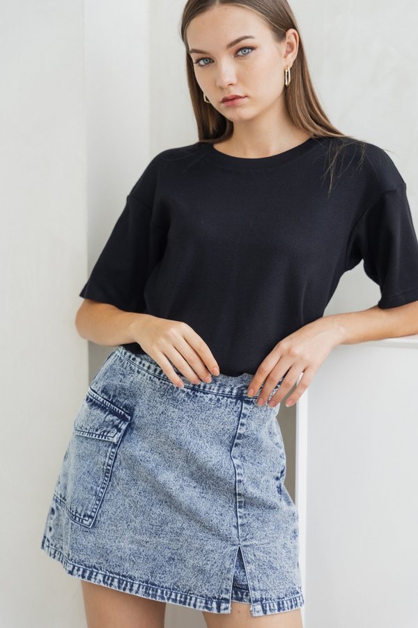 Talia Slit Denim Skort in Light Wash (XS)