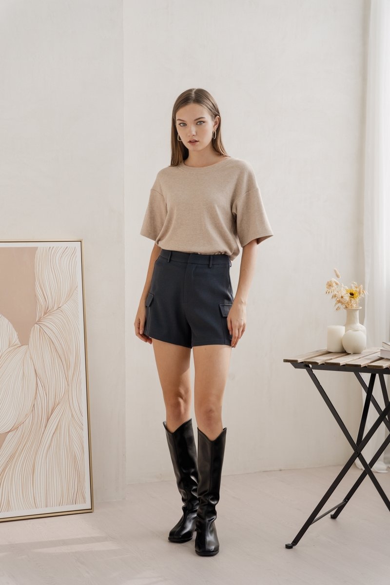 Linda Cargo Pocket Short in Gunmetal Grey