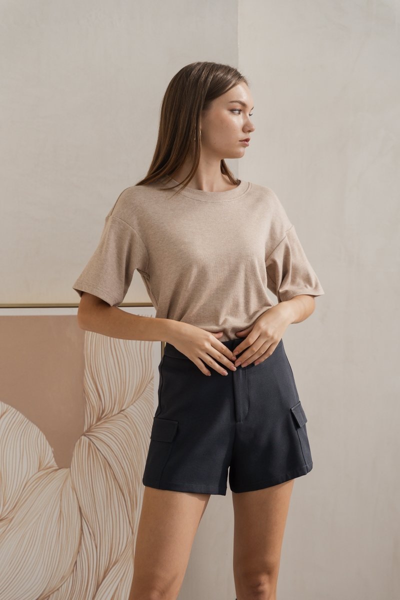 Linda Cargo Pocket Short in Gunmetal Grey