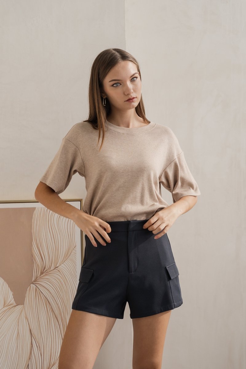 Linda Cargo Pocket Short in Gunmetal Grey