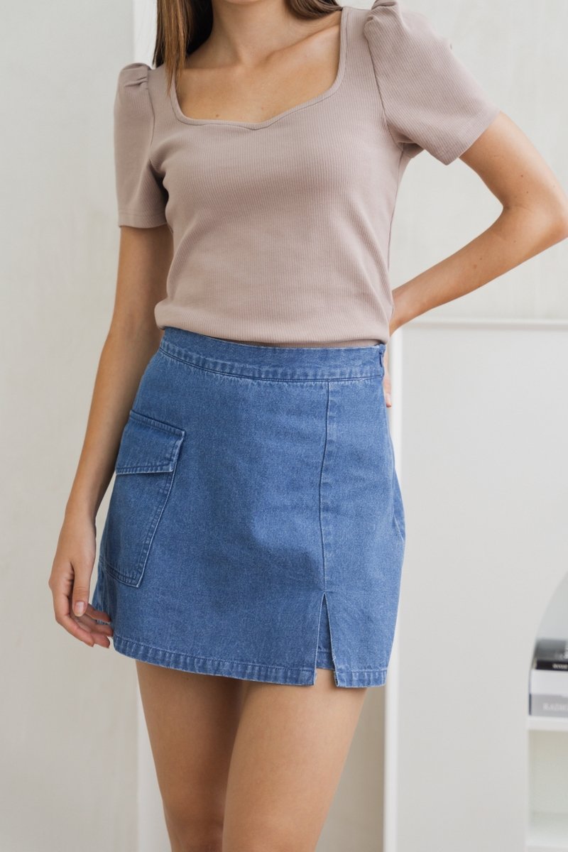Talia Slit Denim Skort in Mid Wash