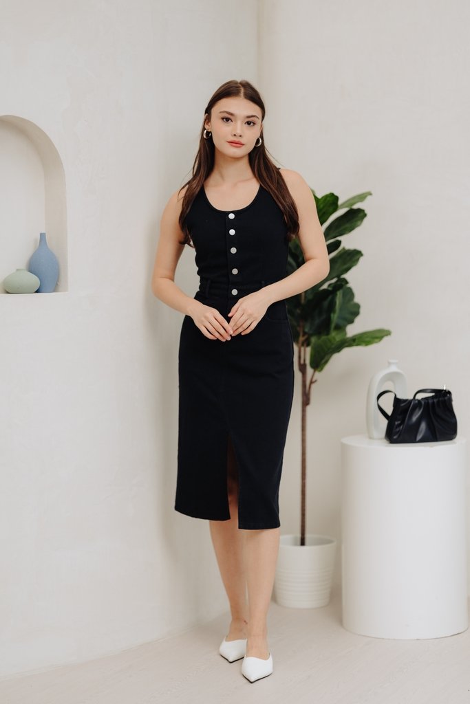 Felicia Button Denim Midi Dress in Black (XS)