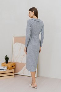Peyton Collar Button Knit Midi Dress in Grey (XS)