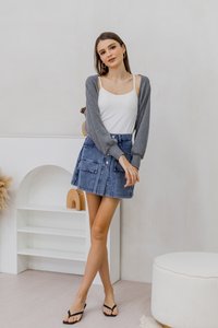 Ashlyn Knit Crop Cardigan in Grey (XL)