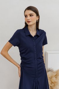 Genevieve Side Ruched Button Maxi Dress in Navy (XS)