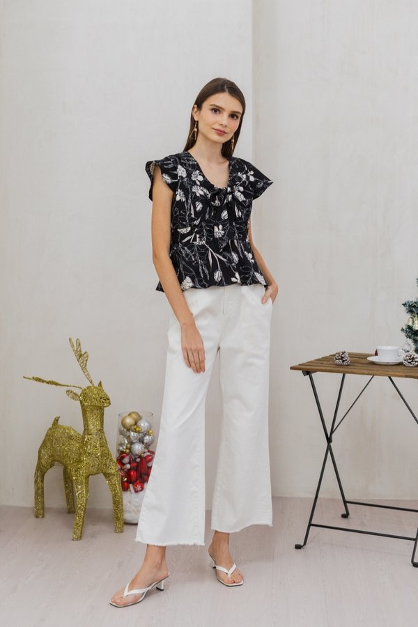 Avani Floral Tie Front Top in Black (XS)