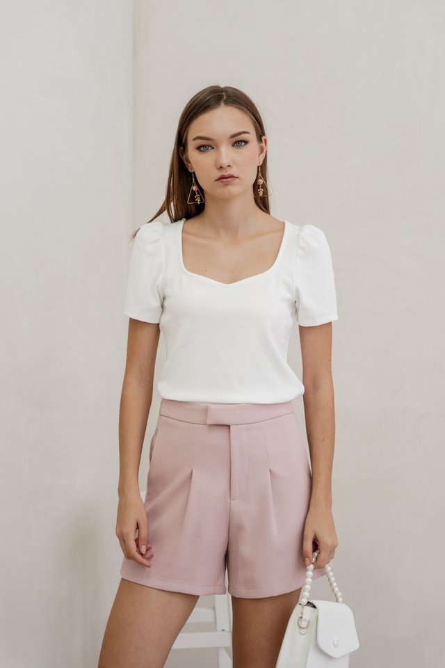 Deliah Tailored Shorts in Dusty Pink