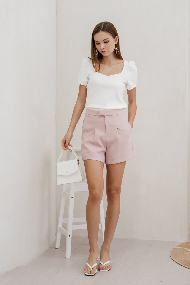 Deliah Tailored Shorts in Dusty Pink