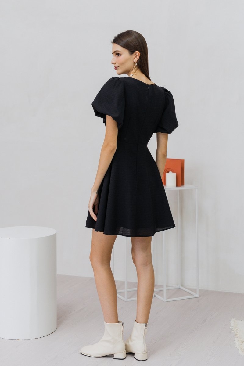 Carolina Puff Sleeve Empire Dress in Black (XS)