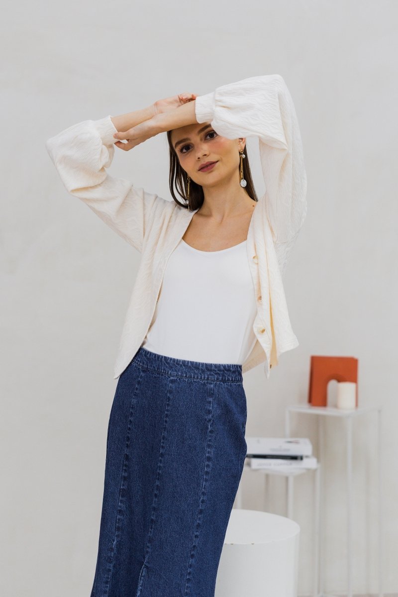 Shailene Button Knit Cardigan in White (XXL)