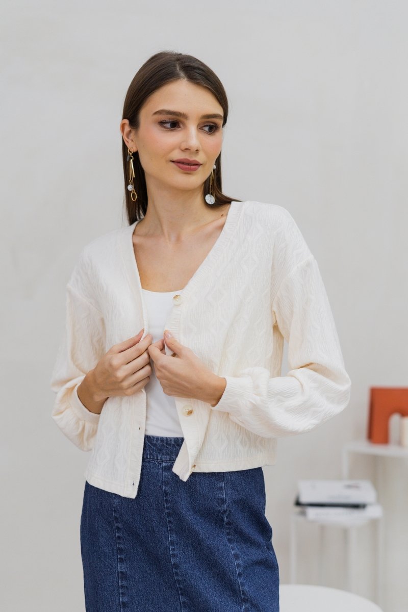 Shailene Button Knit Cardigan in White (XXL)