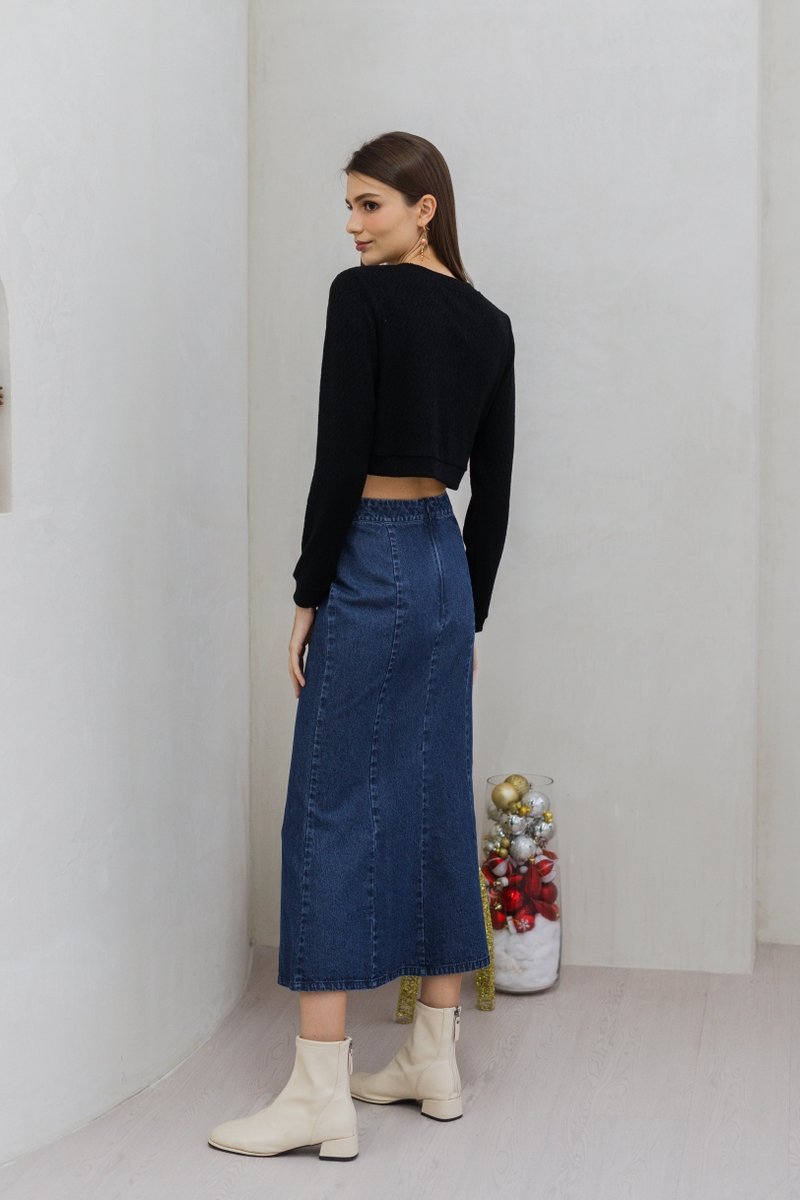 Madeleine Knit Crop Cardigan in Black(S)