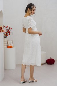 Florence Floral Eyelet Midi Dress in White (XS)