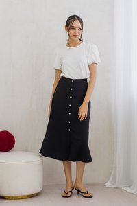 Corina Button Down Midi Skirt in Black (XS)