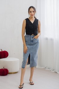 Iris Button Waistcoat in Black