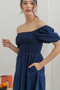 Faye Floral Eyelet Smocked Midi Dress in Navy (XS)