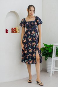 Jasmine Floral Ruched Midi Dress in Navy (XS)