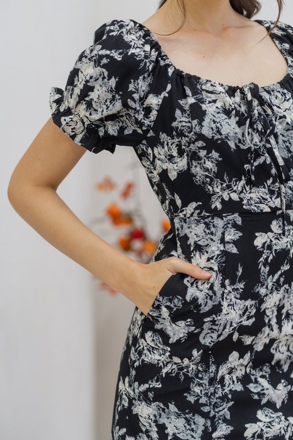 Kaia Floral Midi Dress in Black (XS)