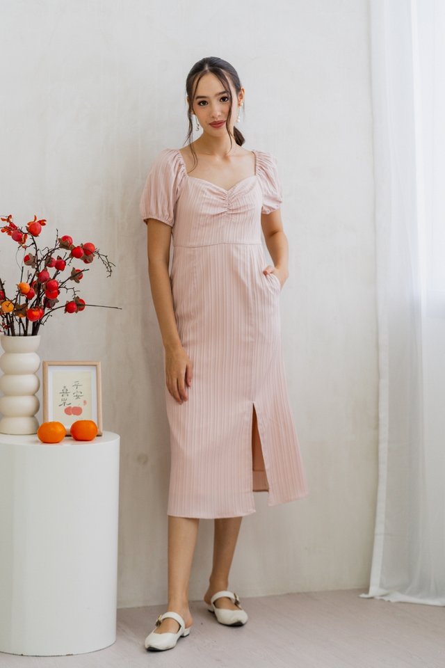 Charlotte Sweetheart Midi Dress in Blush Pink