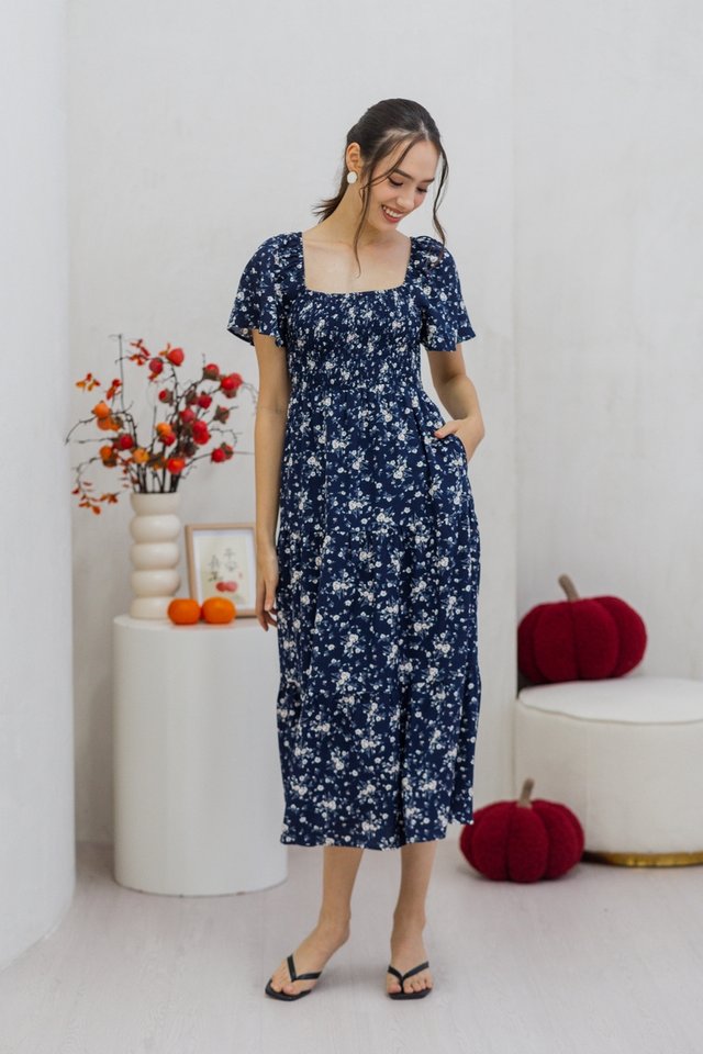 Ettie Floral Smocked Maxi Dress in Navy