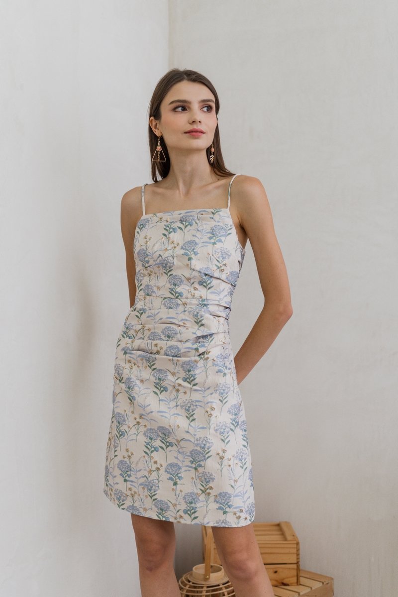 Darcy Floral Ruched Brocade Dress in Champagne (XL)