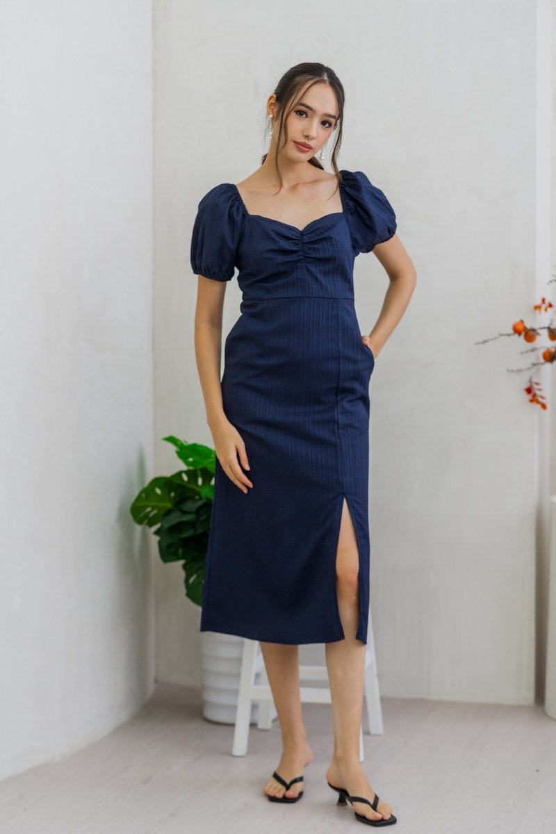 Charlotte Sweetheart Midi Dress in Navy (XS)