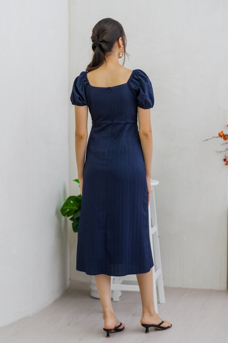 Charlotte Sweetheart Midi Dress in Navy (XS)