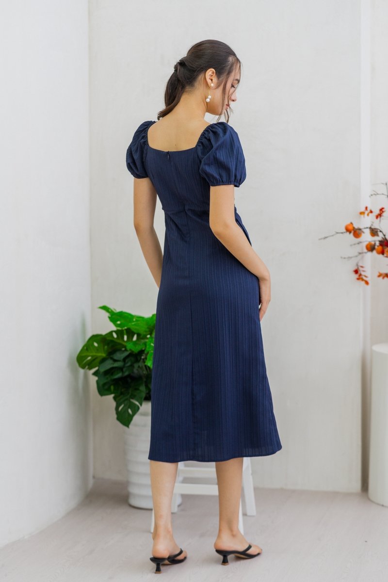 Charlotte Sweetheart Midi Dress in Navy (XS)