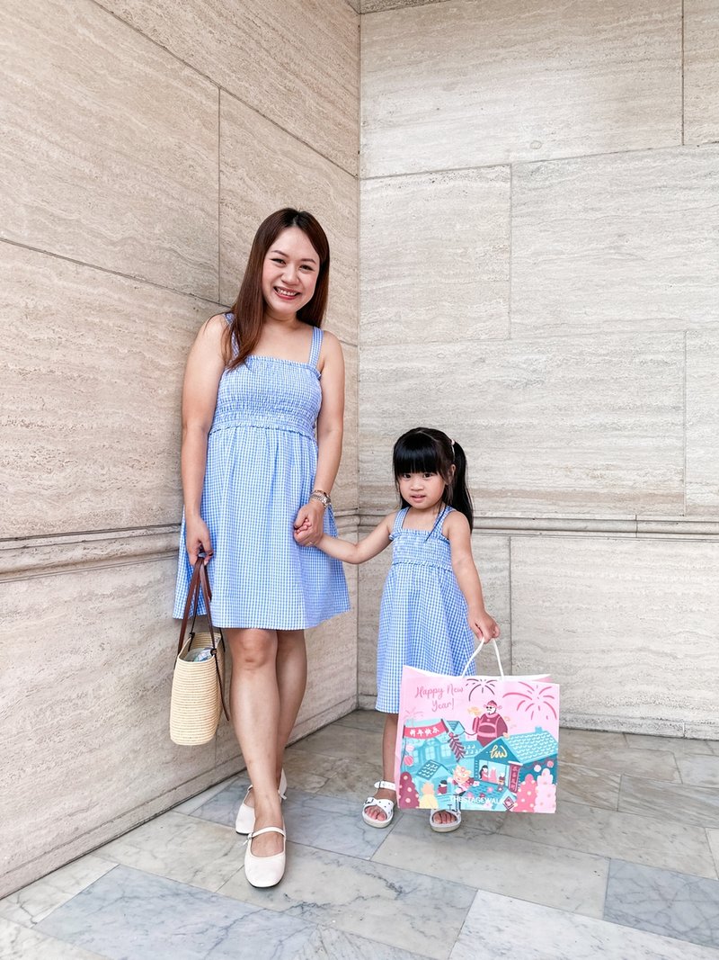 Everleigh Smocked Gingham Kids Dress in Blue