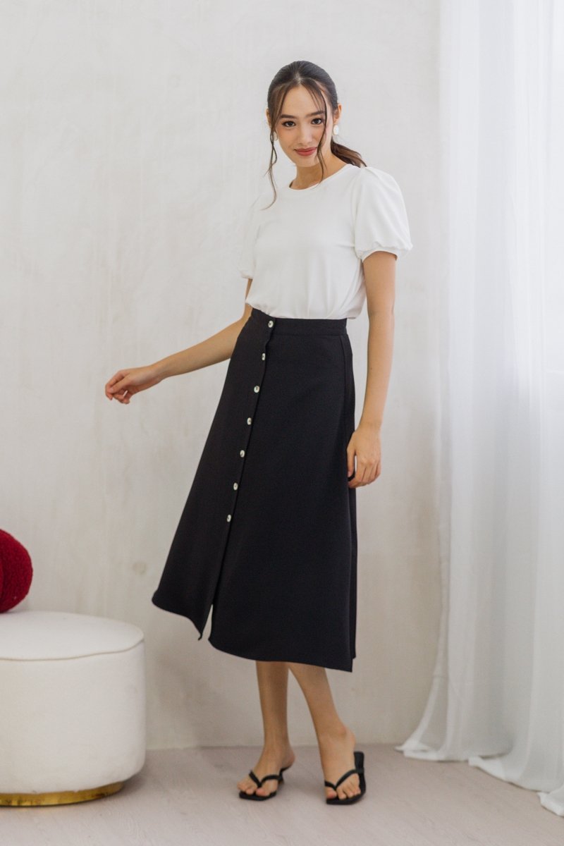 Corina Button Down Midi Skirt in Black (XS)