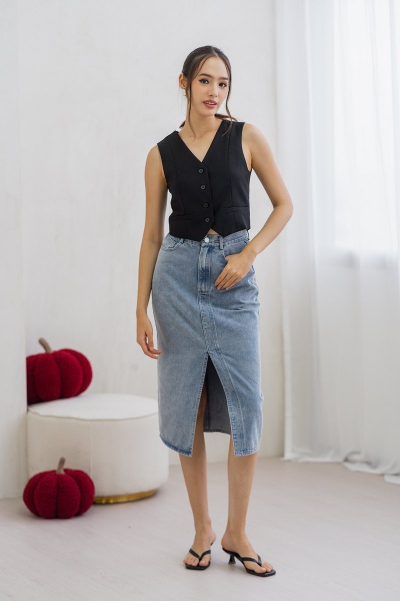 Iris Button Waistcoat in Black