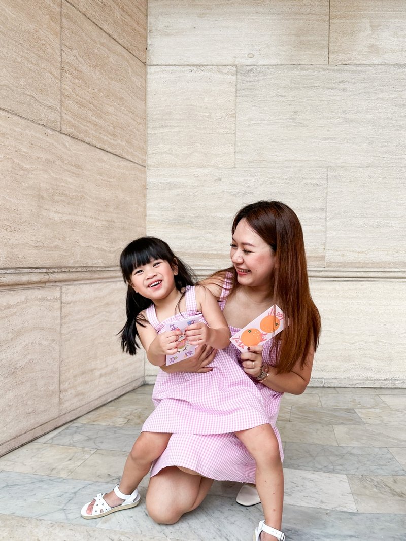 Everleigh Smocked Gingham Kids Dress in Pink