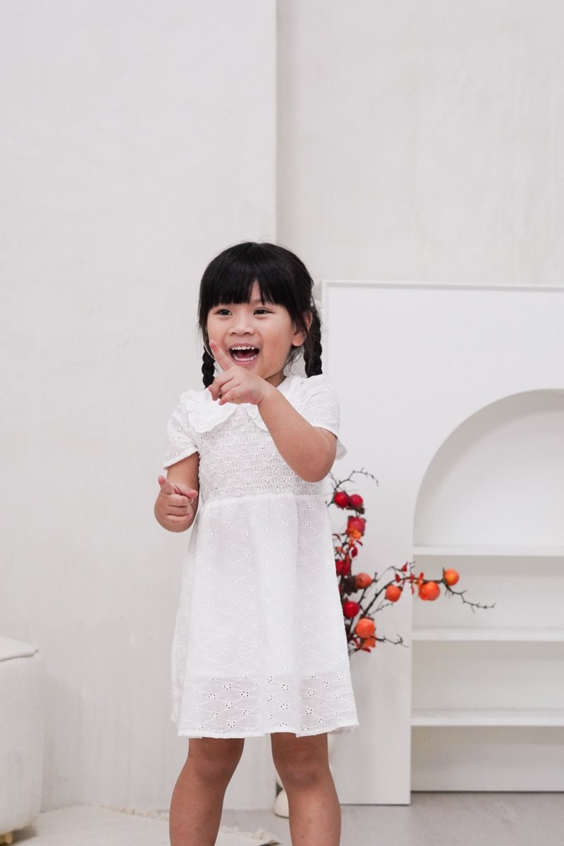 Jewel Peterpan Smocked Kids Dress in White