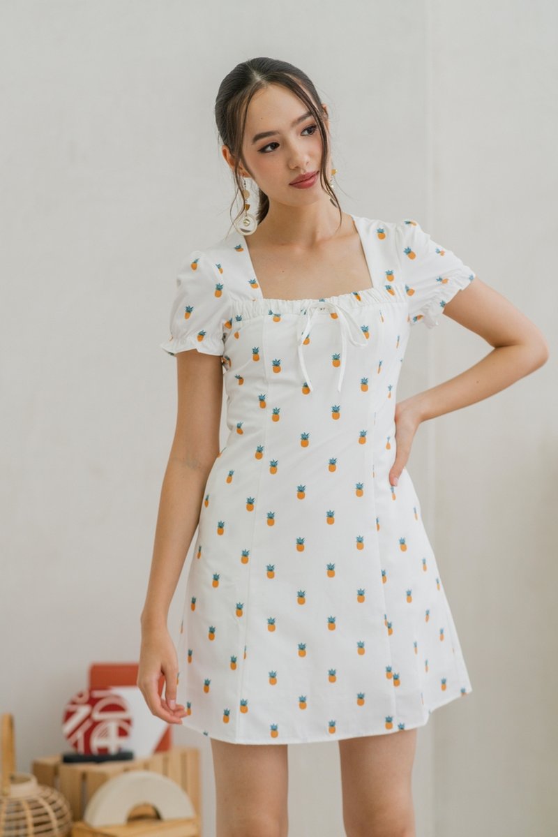 Lucy Tie Ribbon Pineapple Dress in White (XS)
