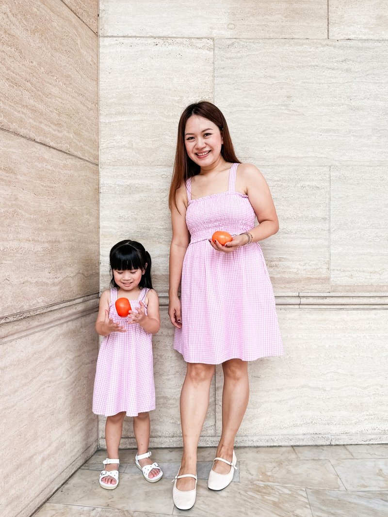 Everleigh Smocked Gingham Kids Dress in Pink